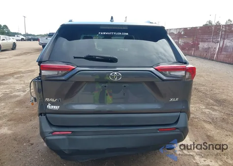 2021 Toyota Rav4 Xle из США, поврежденный, VIN 2T3W1RFV2MW134220